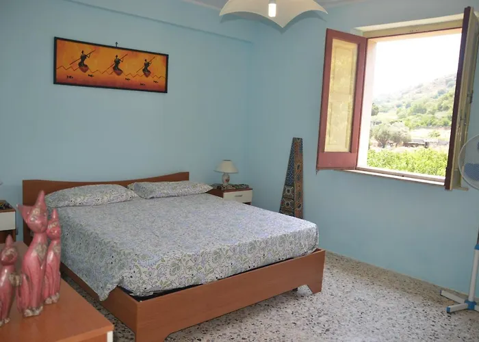 Βίλα Gole Dell'alcantara Lucia Ii *