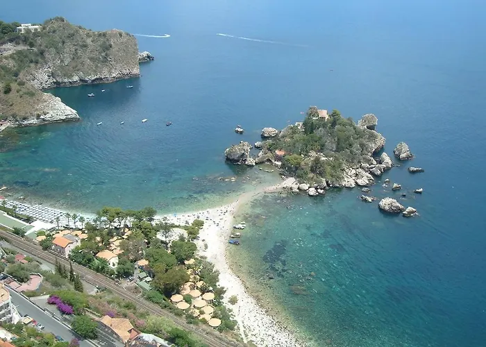 Gole Dell'alcantara Lucia Ii Motta Camastra