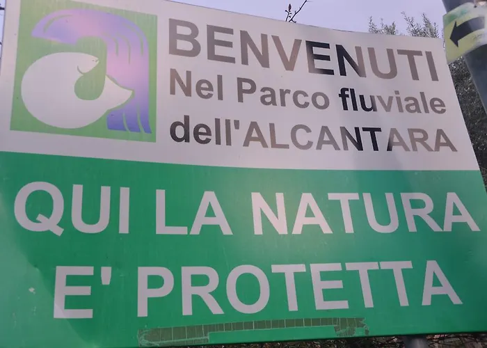 Βίλα Gole Dell'alcantara Lucia Ii